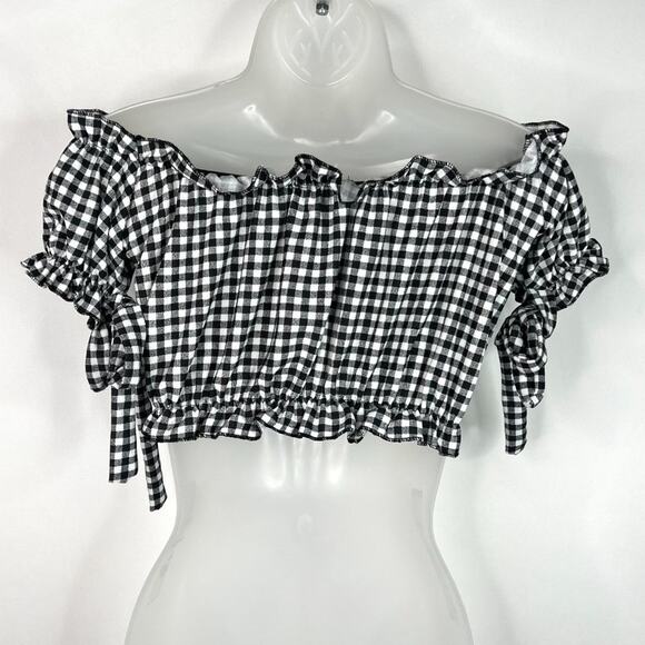 Prettylittlething Black & White Gingham Ruffle Crop Top - Picture 9 of 9